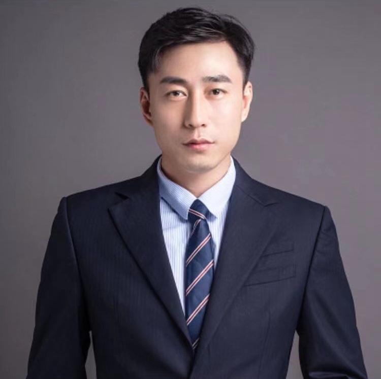 凌月青 项目运营总监